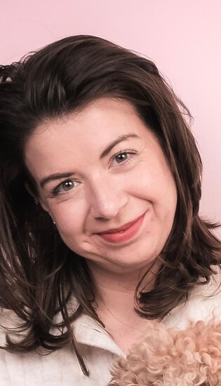 Iris Adams 111762236867